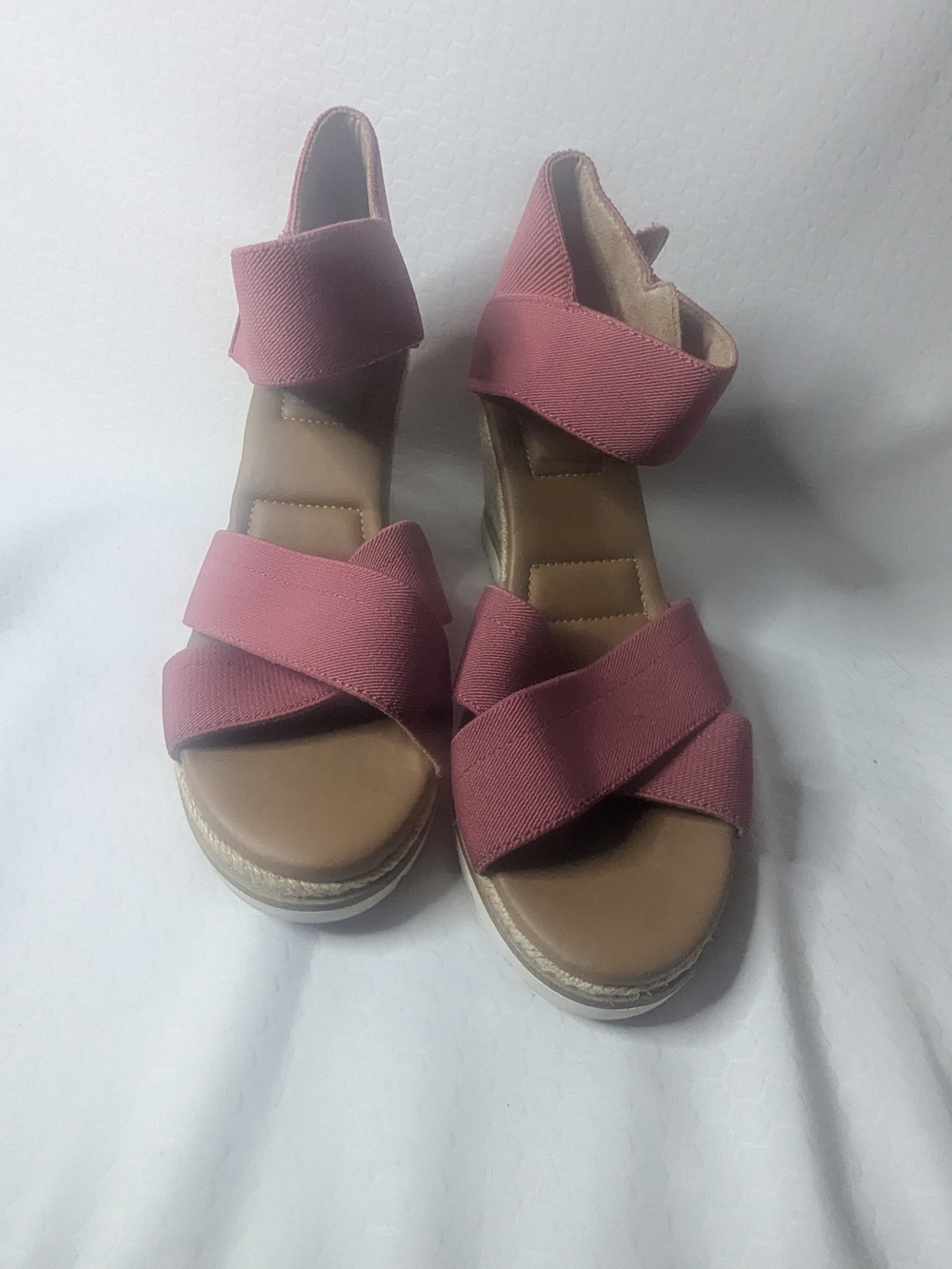 Women's Elastic Strap Sandals in Rose - Classic Comfort